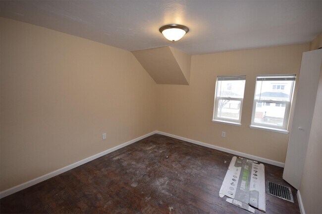 Building Photo - 119 Harrison Pl