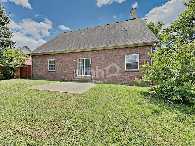 Building Photo - 5108 Bumblebee Dr