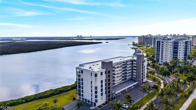 Building Photo - 4203 Bay Beach Ln