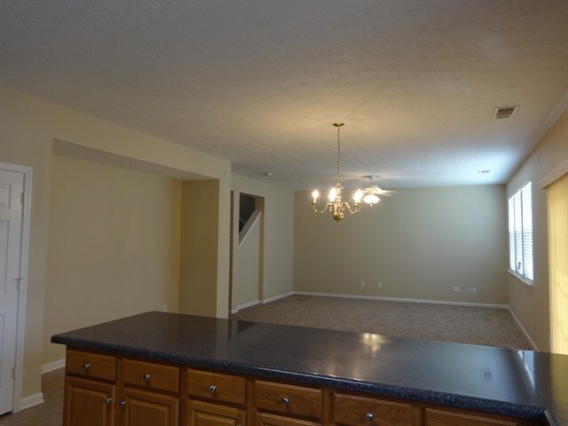 Building Photo - 2088 White Top Rd