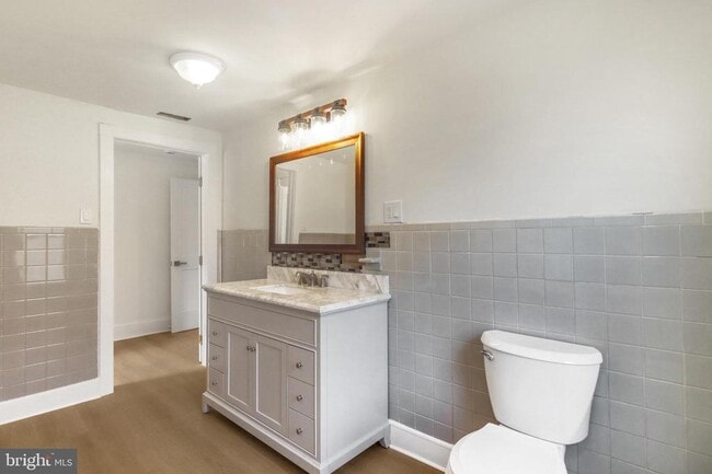 Building Photo - 24369 W Main St