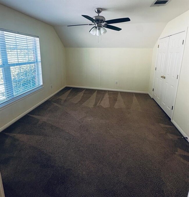 Building Photo - 2248 Fernspring Dr