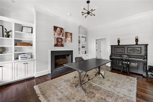 Building Photo - 3669 Cochise Dr SE