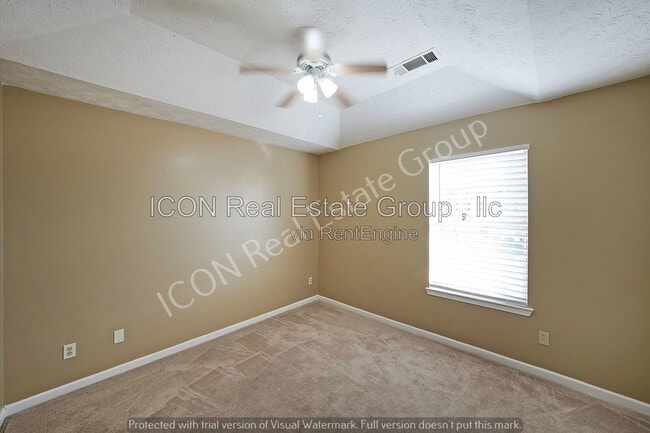 Building Photo - 27 Timber Ridge Dr
