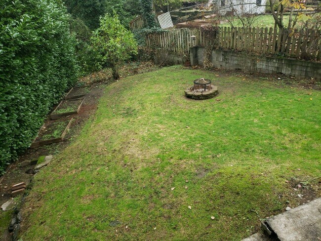 Building Photo - 8701 72nd Ave Ct SW