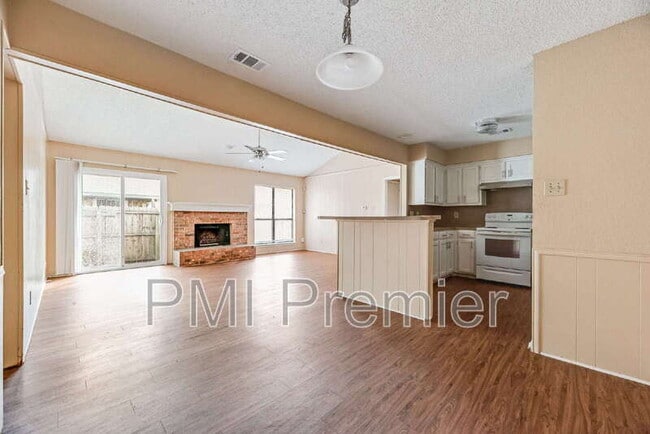 Building Photo - 4724 Berridge Ln