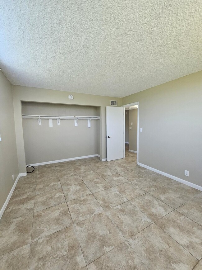 Building Photo - 1750 N Congress Ave