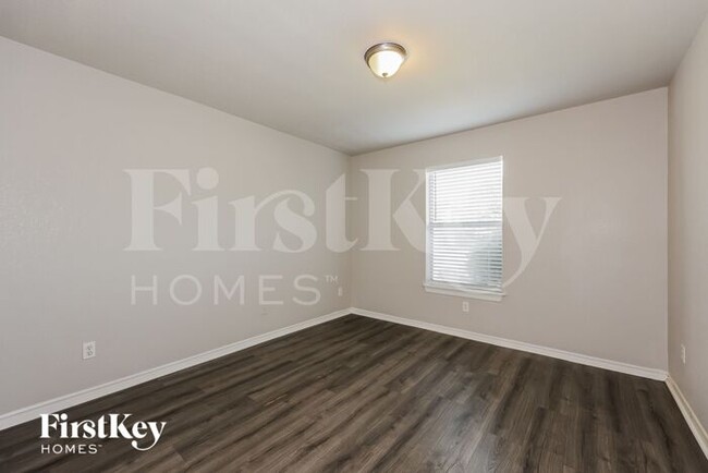Building Photo - 13536 Vida Ln