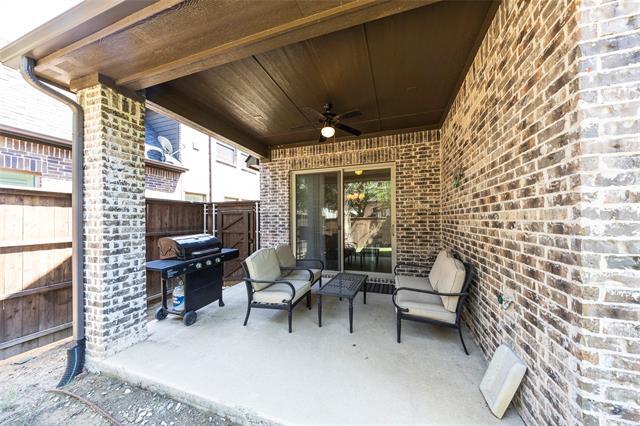 Building Photo - 2040 Farmhouse Way