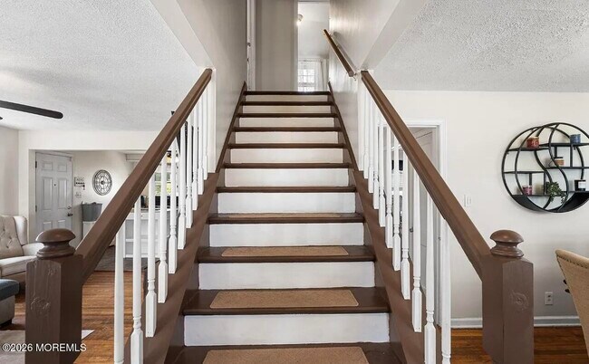 Building Photo - 585 Bamford Ave