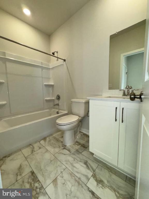 Building Photo - 701 Platinum Dr