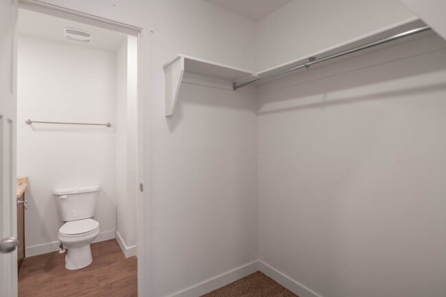 Building Photo - 734 E 500 S
