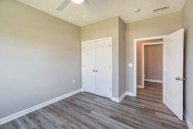 Building Photo - 2679 Cedrus Ave