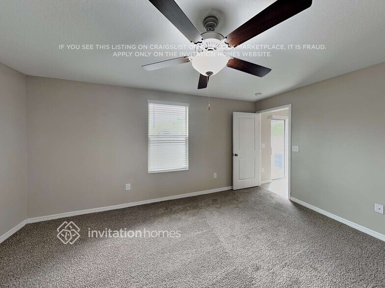 Building Photo - 2219 Treesdale Ave