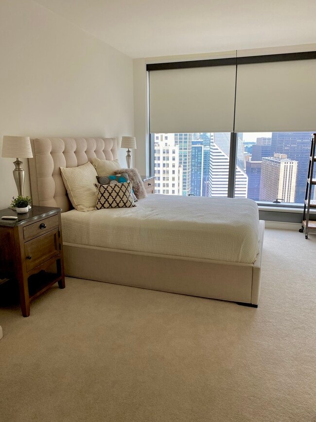 Building Photo - 60 E Monroe St