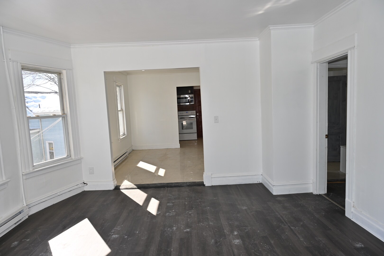 Building Photo - 203 Cooke St