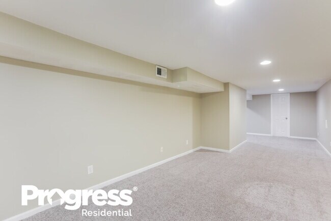 Building Photo - 1310 Osage St