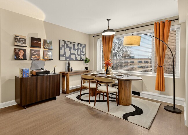 Building Photo - 1500 Arlington Blvd