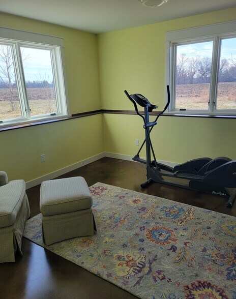 Building Photo - 7676 County 17 Blvd