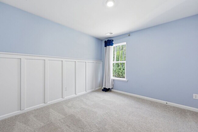 Building Photo - 190 Cherry Grv Dr