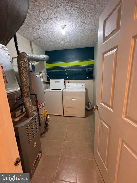 Building Photo - 34 Feiler Ct