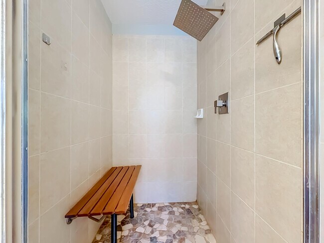 Building Photo - 57 Atwell Dr
