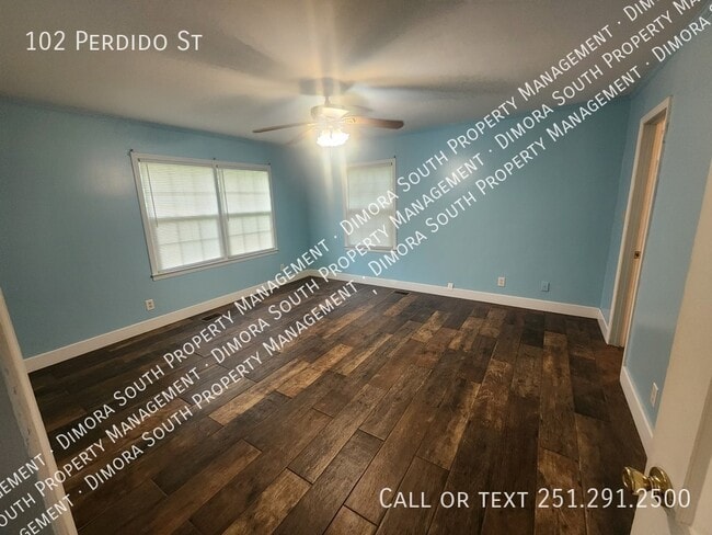 Building Photo - 102 Perdido St