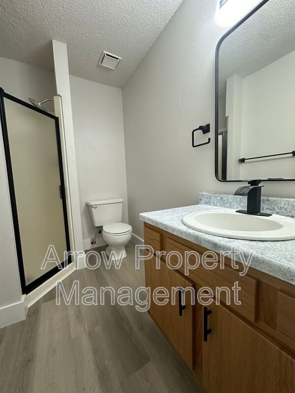 Building Photo - 2344 N 44th St