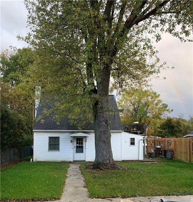 Primary Photo - 4021 Old French Rd