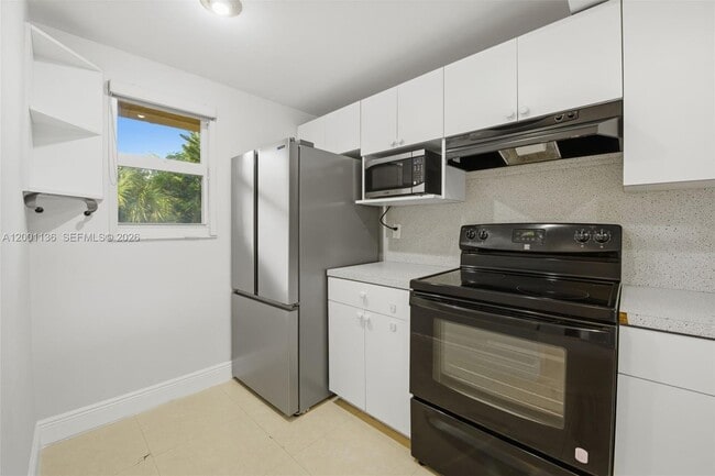 Building Photo - 301 NW 109th Ave