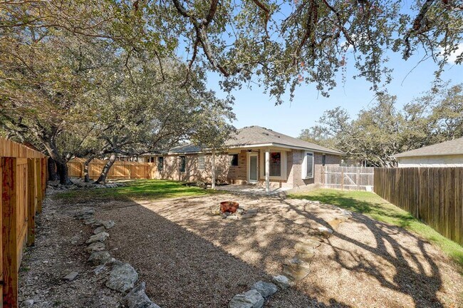 Building Photo - 1109 Fossil Cove