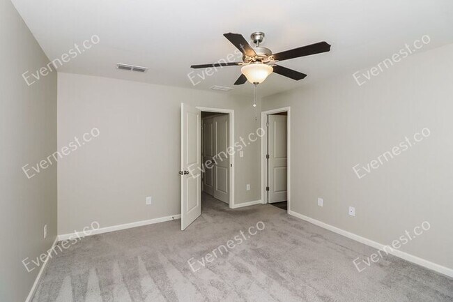 Building Photo - 3133 Journal Ct