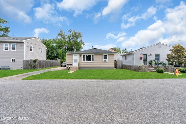 Building Photo - 1218 Lister St
