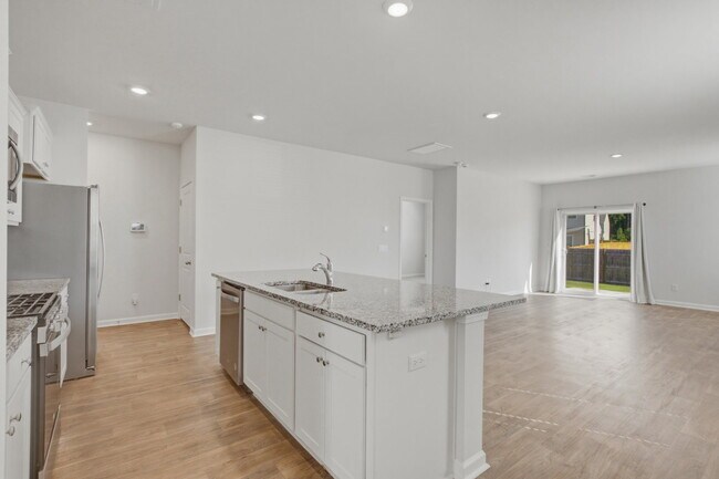 Building Photo - 163 Horizon Rdg Dr