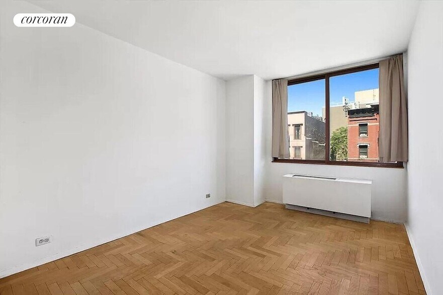 Building Photo - 393 W 49th St