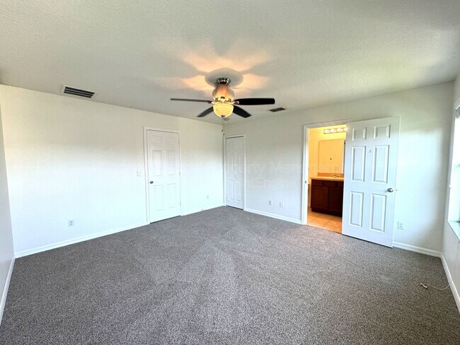 Building Photo - 12117 Citruswood Dr