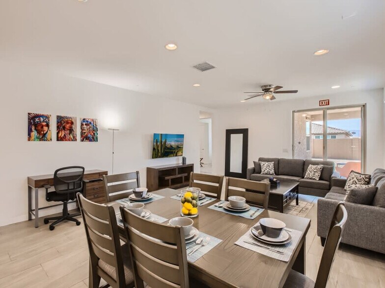 Building Photo - 9417 W Atlantis Wy