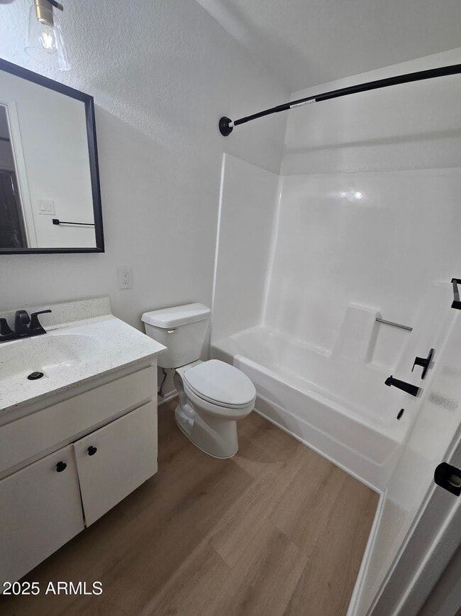 Building Photo - 97 N Cooper Rd