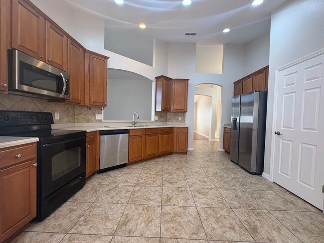 Building Photo - 14956 Braywood Trail