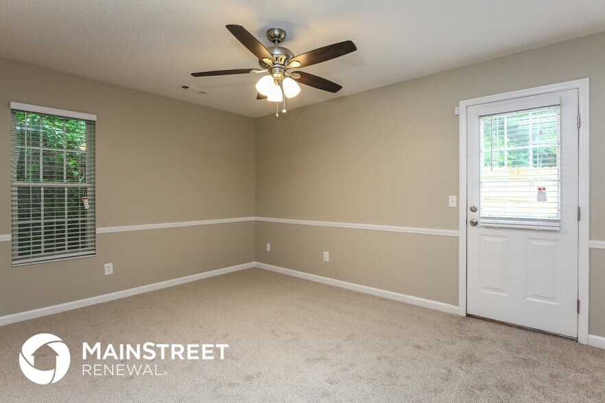 Building Photo - 157 Westmont Dr