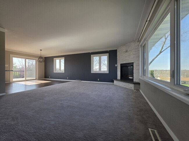 Building Photo - 3835 Lost Valley Rd SE