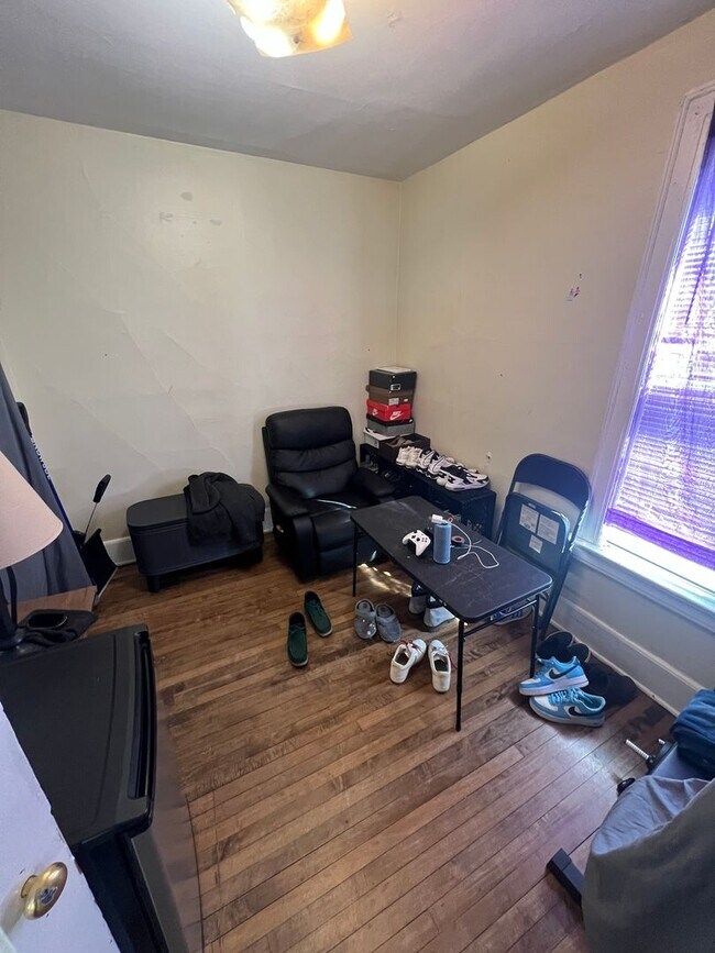 Building Photo - 2768 N Booth St