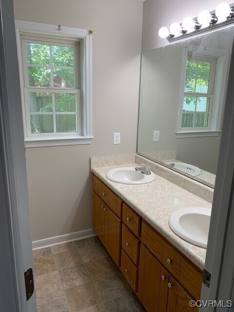 Building Photo - 4036 Birdbrook Dr