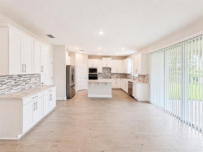 Building Photo - 18035 Cider Ml Ln