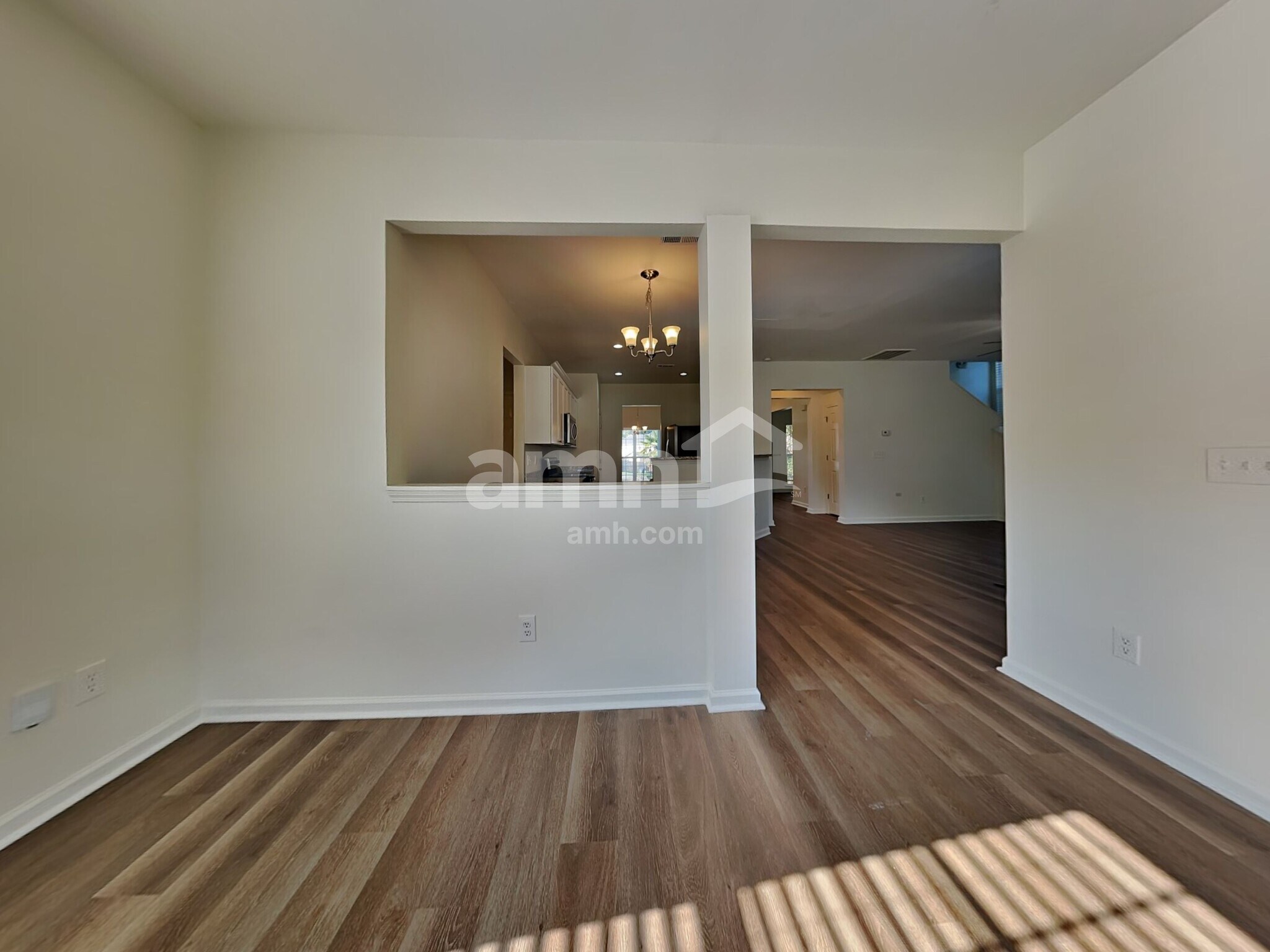 Building Photo - 415 Caperton Way