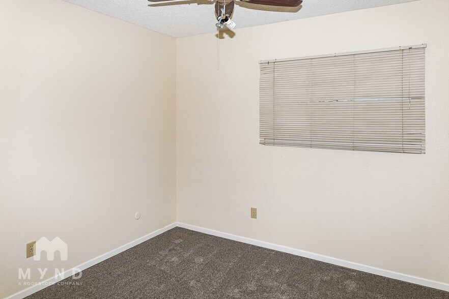 Building Photo - 2625 Wardlow Ave