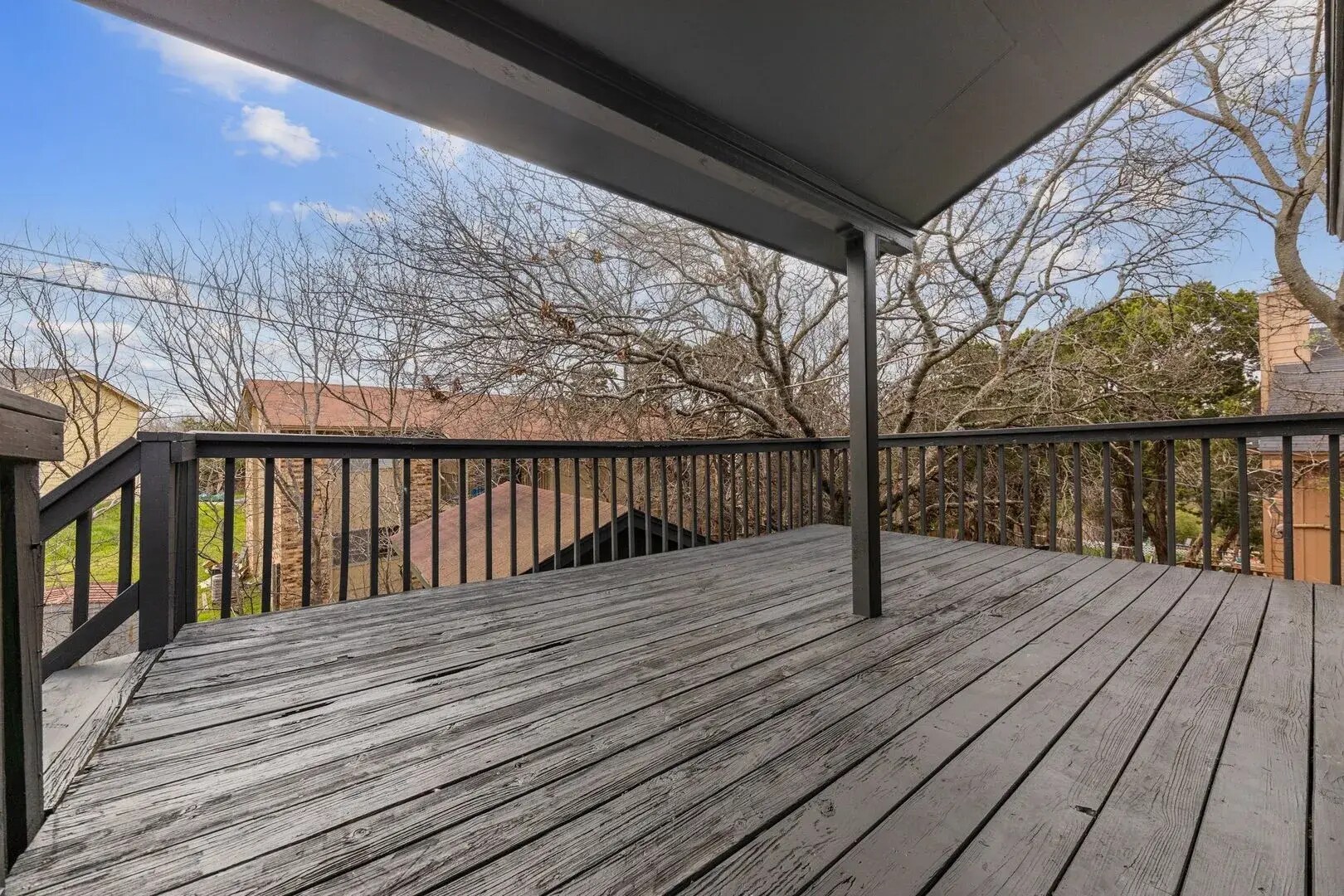 Deck - 124 Wind Ridge Dr