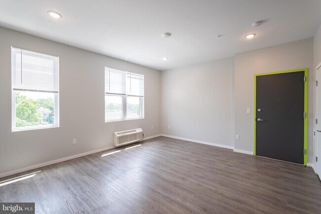 Building Photo - 4124 Haverford Ave