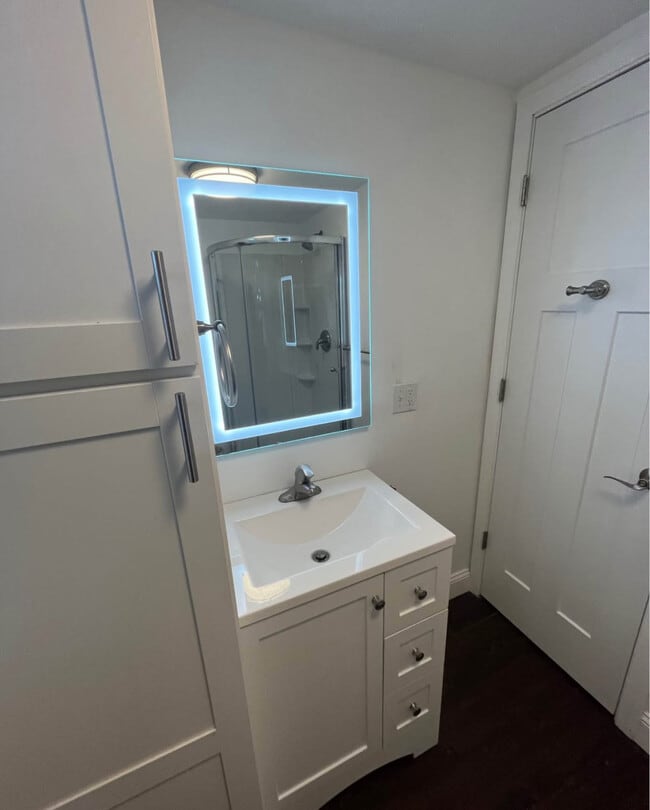 Building Photo - 4342 Jarboe St