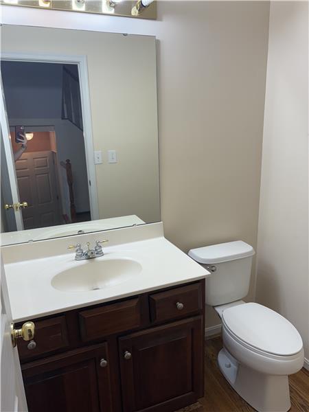 Building Photo - 10201 Hartwood Ct